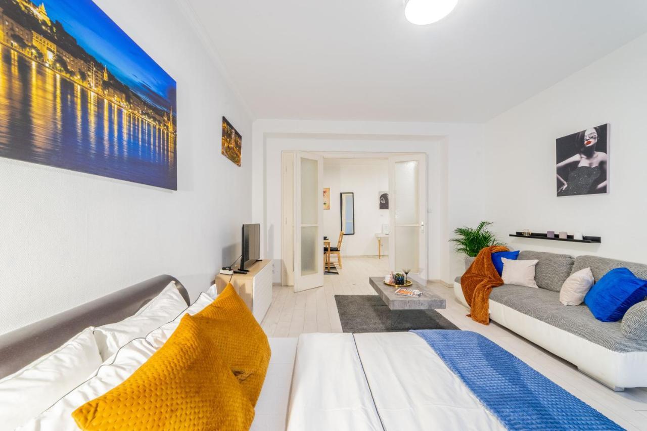 Del Mar Apartment Budapest Bagian luar foto